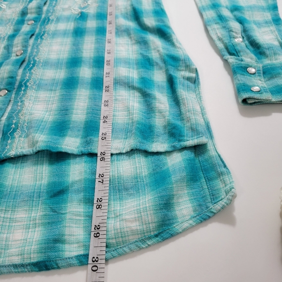 Panhandle plaid embroidery button down western shirt Small - Picture 10 of 13
